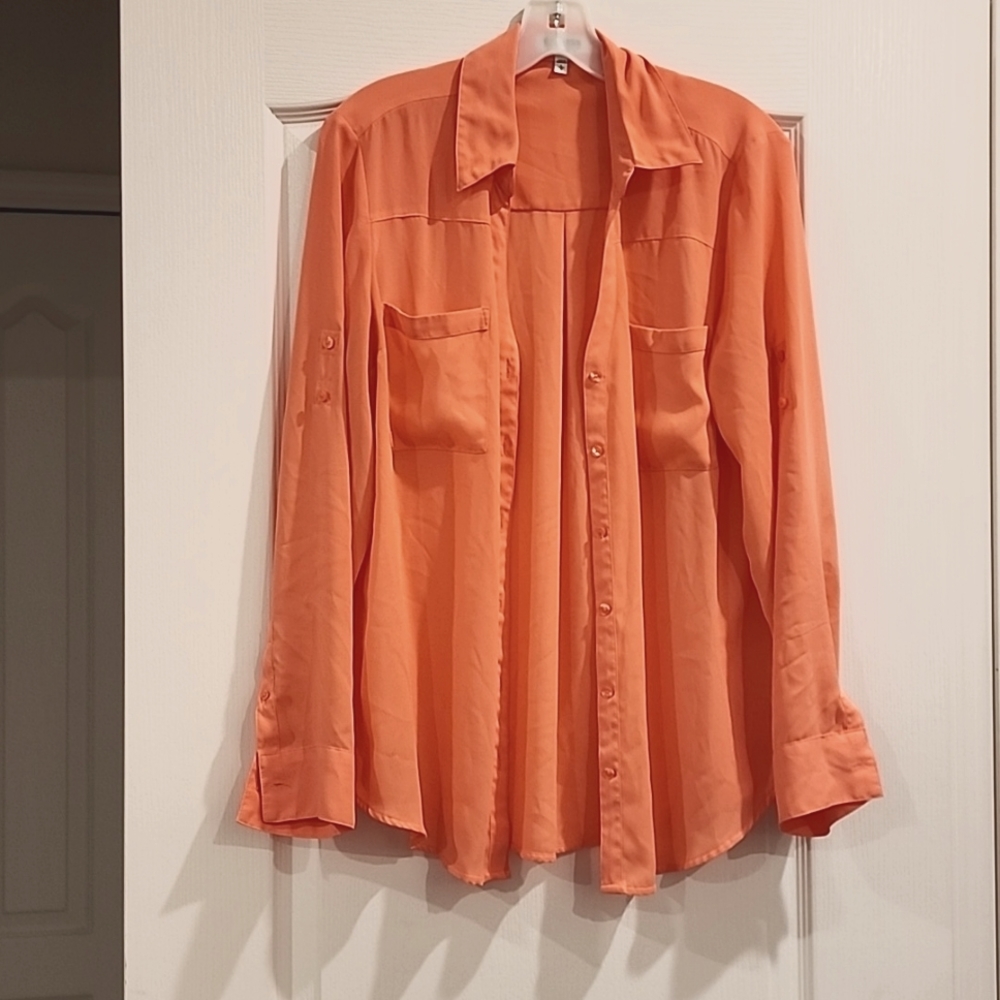 The Portifino Shirt in light salmon color